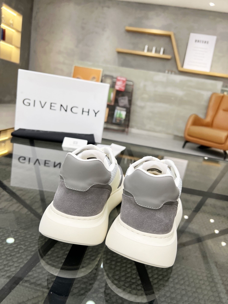 Givenchy Sneakers